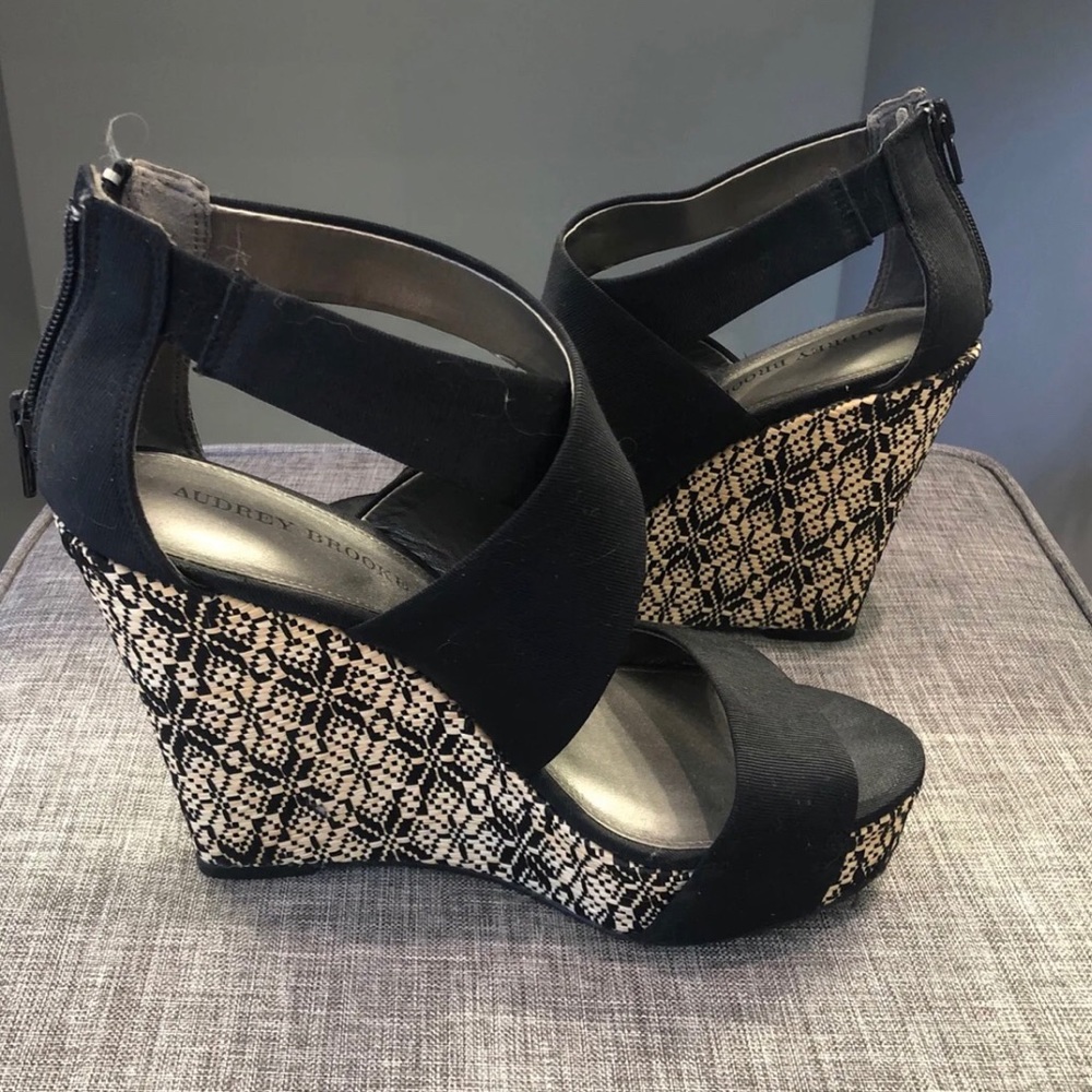 Audrey Brooke Wedges